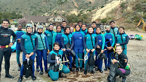 AmeriSchools Phoenix hands-on activity diving in Catalina